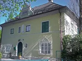 Hellbrunn *